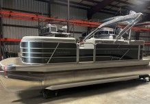 2022 Godfrey SW2086C